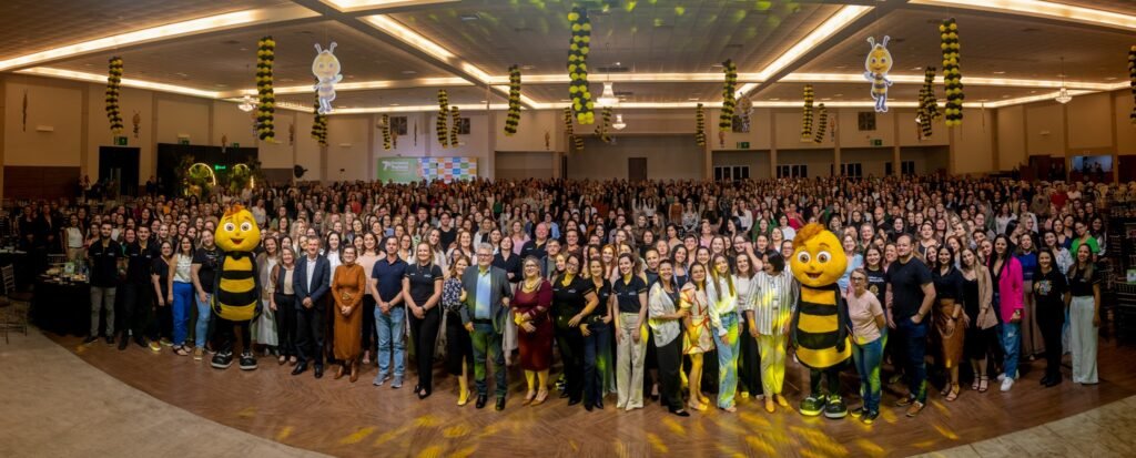 Mais de 1000 educadores se reuniram para o 7º Encontro Regional do PUFV thumbnail